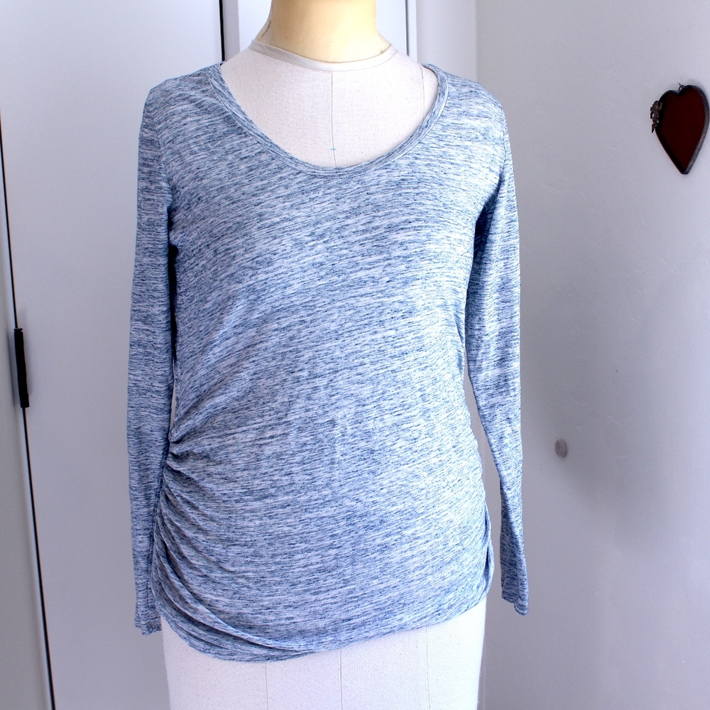 Old Navy Maternity Tshirt Medium Heather Gray